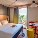 Ibis Centre Hyeres