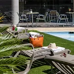 Ibis Centre