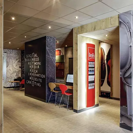 Hotel Ibis Centre 3*