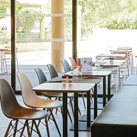 Ibis Centre מלון