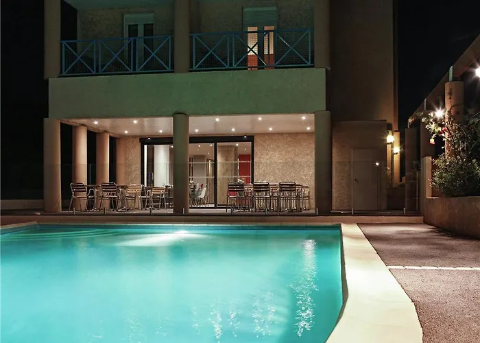 Hotel Ibis Centre Hyères