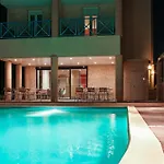 Ibis Centre 호텔 3*