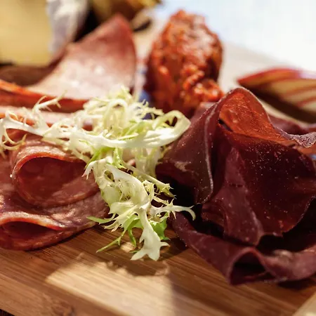 Hotel Ibis Centre 3*