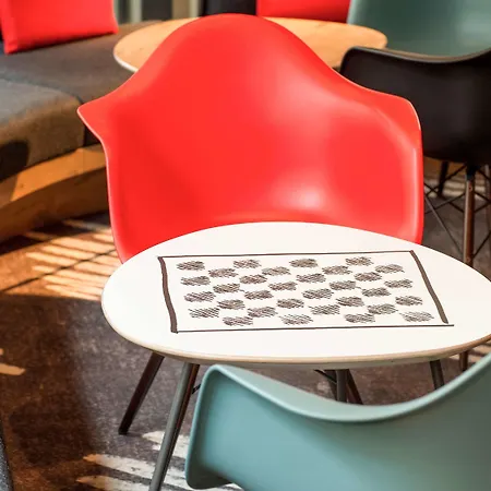 Ibis Centre Hotel 3*