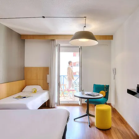 Ibis Centre Hotel