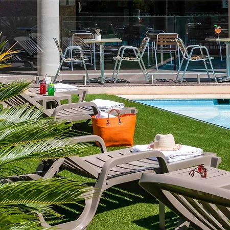 Ibis Centre 3* Hyères