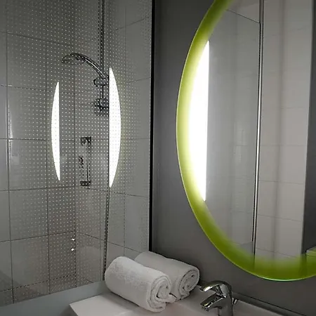 Hotel Ibis Centre 3*