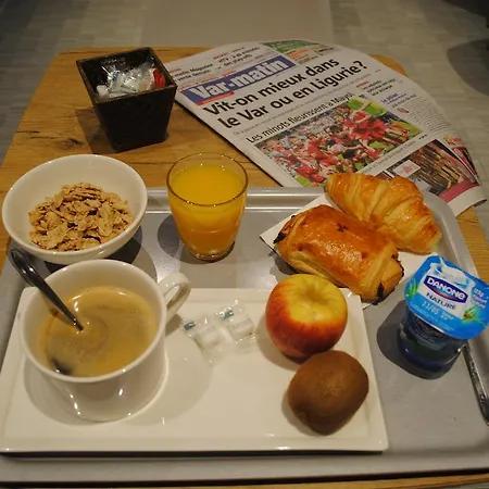 Ibis Centre Hotel Hyeres