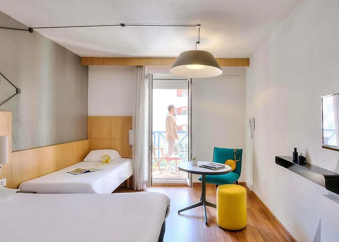 Ibis Centre 3*