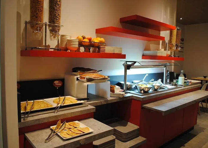 Ibis Centre 3* Hyères